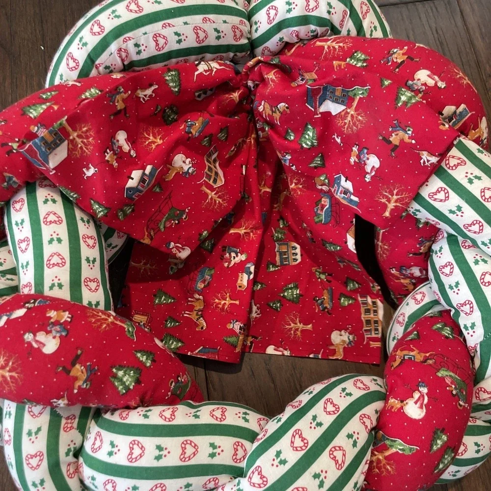 Handmade Twisted Braid Wreath Red Holly Green Christmas Soda‎ Pull Tab Hanger